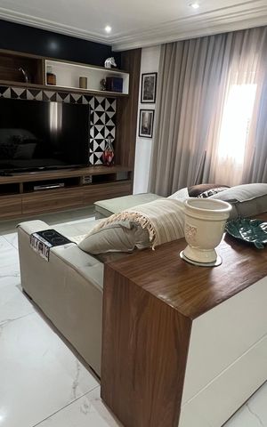Apartamento à venda com 109m², 3 quartos e 2 vagas Apartamento à venda com 109m², 3 quartos e 2 vagasSala