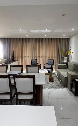 Apartamento à venda com 109m², 3 quartos e 2 vagas Apartamento à venda com 109m², 3 quartos e 2 vagasSala