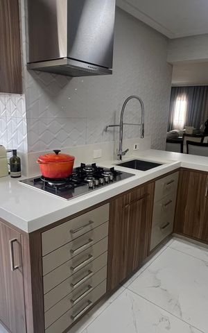 Apartamento à venda com 109m², 3 quartos e 2 vagas Apartamento à venda com 109m², 3 quartos e 2 vagasCozinha