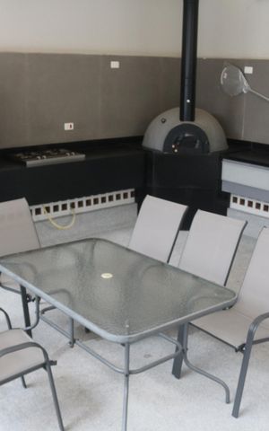 Apartamento à venda com 400m², 3 quartos e 4 vagasÁrea comum - Churrasqueira