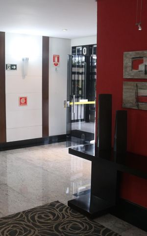 Apartamento à venda com 400m², 3 quartos e 4 vagasHall social