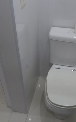 Apartamento à venda com 400m², 3 quartos e 4 vagasBanheiro 1
