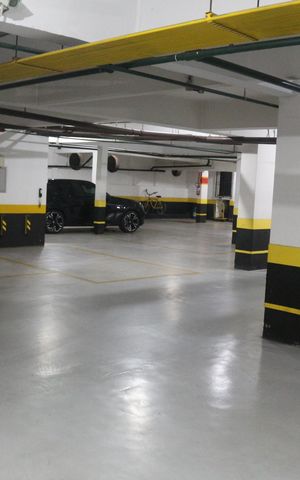 Apartamento à venda com 400m², 3 quartos e 4 vagasGaragem