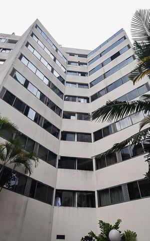 Apartamento à venda com 69m², 2 quartos e 1 vaga Apartamento à venda com 69m², 2 quartos e 1 vagaFachada