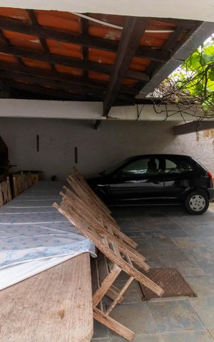 Casa à venda com 290m², 4 quartos e 2 vagas Casa à venda com 290m², 4 quartos e 2 vagasÁrea de Serviço