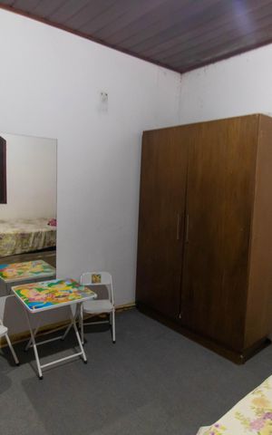 Casa à venda com 290m², 4 quartos e 2 vagas Casa à venda com 290m², 4 quartos e 2 vagasSuíte 4