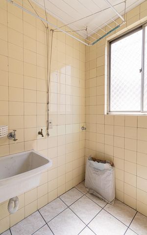 Apartamento à venda com 72m², 2 quartos e 1 vaga Apartamento à venda com 72m², 2 quartos e 1 vagaÁrea de Serviço