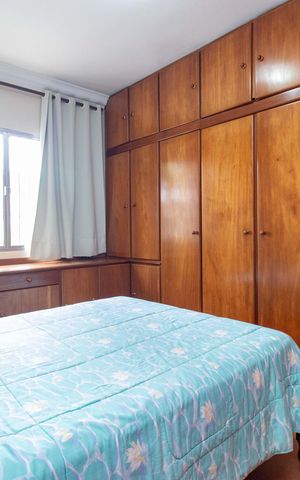 Casa à venda com 150m², 4 quartos e 2 vagas Casa à venda com 150m², 4 quartos e 2 vagasSuíte