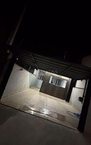 Casa à venda com 74m², 2 quartos e 2 vagas