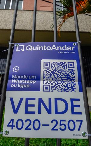 Apartamento à venda com 72m², 3 quartos e 1 vaga Apartamento à venda com 72m², 3 quartos e 1 vagaFachada