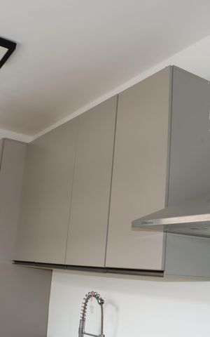 Casa para alugar com 350m², 2 quartos e 2 vagasCozinha