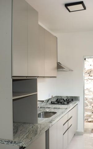 Casa para alugar com 350m², 2 quartos e 2 vagasCozinha