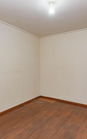 Casa à venda com 83m², 2 quartos e 2 vagas Casa à venda com 83m², 2 quartos e 2 vagasQuarto 2