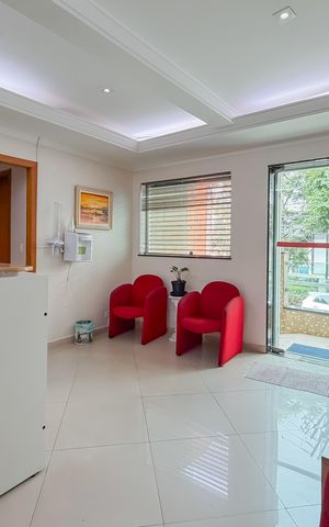 Casa para alugar com 350m², 7 quartos e 8 vagas Casa para alugar com 350m², 7 quartos e 8 vagasSala - Entrada