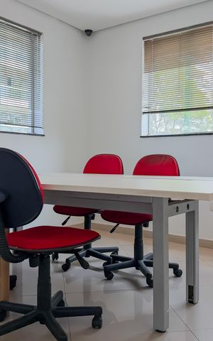 Casa para alugar com 350m², 7 quartos e 8 vagas Casa para alugar com 350m², 7 quartos e 8 vagasQuarto 4