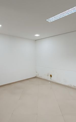 Casa para alugar com 350m², 7 quartos e 8 vagas Casa para alugar com 350m², 7 quartos e 8 vagasQuarto 6