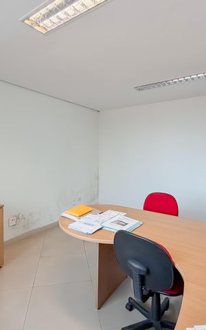 Casa para alugar com 350m², 7 quartos e 8 vagas Casa para alugar com 350m², 7 quartos e 8 vagasQuarto 5