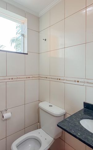 Casa para alugar com 350m², 7 quartos e 8 vagas Casa para alugar com 350m², 7 quartos e 8 vagasBanheiro 4