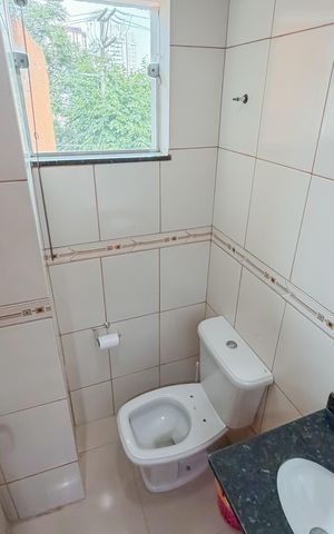 Casa para alugar com 350m², 7 quartos e 8 vagas Casa para alugar com 350m², 7 quartos e 8 vagasBanheiro 4