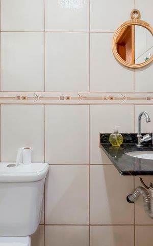 Casa para alugar com 350m², 7 quartos e 8 vagas Casa para alugar com 350m², 7 quartos e 8 vagasBanheiro 2
