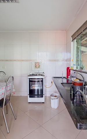 Casa para alugar com 350m², 7 quartos e 8 vagas Casa para alugar com 350m², 7 quartos e 8 vagasCozinha