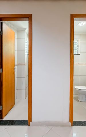 Casa para alugar com 350m², 7 quartos e 8 vagas Casa para alugar com 350m², 7 quartos e 8 vagasBanheiros 1 e 2