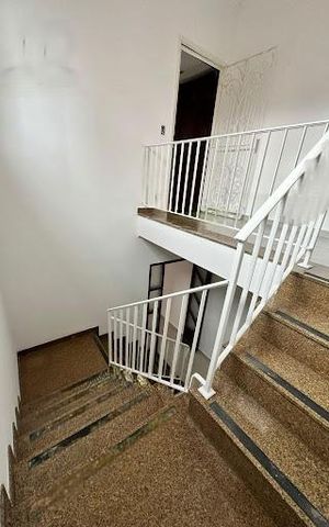 Casa à venda com 280m², 5 quartos e 6 vagas