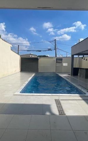 Casa à venda com 300m², 3 quartos e 2 vagas