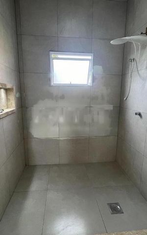 Casa à venda com 300m², 3 quartos e 2 vagas