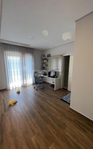Casa à venda com 315m², 4 quartos e 4 vagas