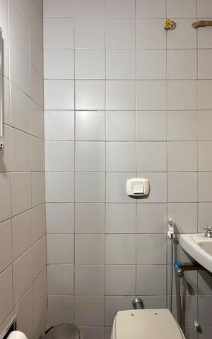 Casa para alugar com 160m², 4 quartos e 2 vagas Casa para alugar com 160m², 4 quartos e 2 vagasBanheiro Social 1