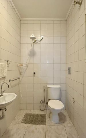Casa para alugar com 160m², 4 quartos e 2 vagas Casa para alugar com 160m², 4 quartos e 2 vagasBanheiro Social 2
