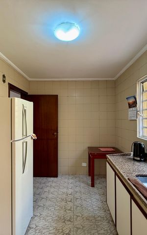 Casa para alugar com 160m², 4 quartos e 2 vagas Casa para alugar com 160m², 4 quartos e 2 vagasCozinha