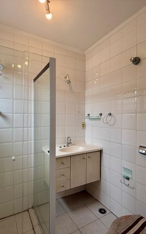 Casa para alugar com 160m², 4 quartos e 2 vagas Casa para alugar com 160m², 4 quartos e 2 vagasBanheiro Suíte
