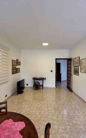 Casa para alugar com 160m², 4 quartos e 2 vagas Casa para alugar com 160m², 4 quartos e 2 vagasSala