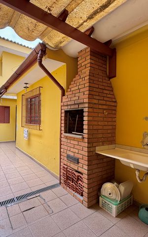 Casa para alugar com 160m², 4 quartos e 2 vagas Casa para alugar com 160m², 4 quartos e 2 vagasChurrasqueira