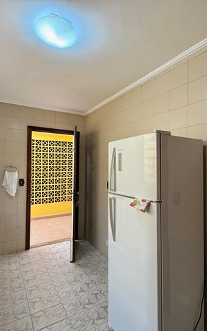 Casa para alugar com 160m², 4 quartos e 2 vagas Casa para alugar com 160m², 4 quartos e 2 vagasCozinha