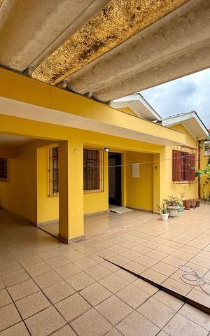 Casa para alugar com 160m², 4 quartos e 2 vagas Casa para alugar com 160m², 4 quartos e 2 vagasGaragem