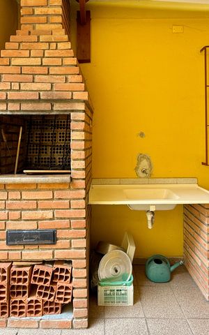 Casa para alugar com 160m², 4 quartos e 2 vagas Casa para alugar com 160m², 4 quartos e 2 vagasChurrasqueira