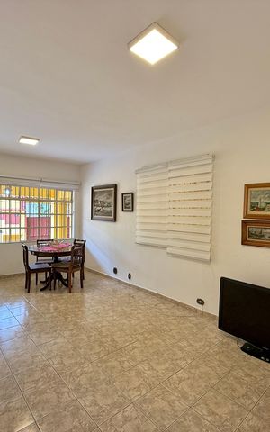 Casa para alugar com 160m², 4 quartos e 2 vagas Casa para alugar com 160m², 4 quartos e 2 vagasSala
