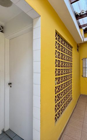 Casa para alugar com 160m², 4 quartos e 2 vagas Casa para alugar com 160m², 4 quartos e 2 vagasQuintal