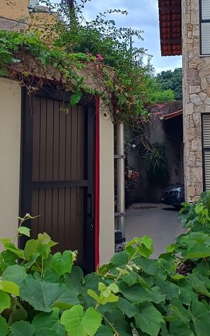 Casa para alugar com 590m², 5 quartos e 3 vagas