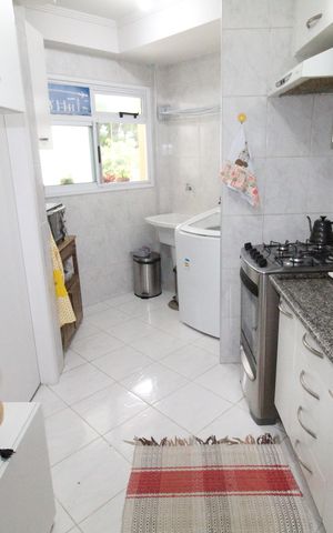 Apartamento para alugar com 73m², 2 quartos e 2 vagasCozinha