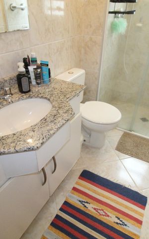 Apartamento para alugar com 73m², 2 quartos e 2 vagasBanheiro da Suíte
