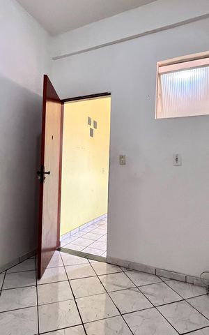 Casa para alugar com 36m², 1 quarto e sem vaga Casa para alugar com 36m², 1 quarto e sem vagaQuarto