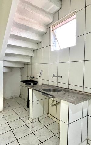 Casa para alugar com 36m², 1 quarto e sem vaga Casa para alugar com 36m², 1 quarto e sem vagaSala/Cozinha