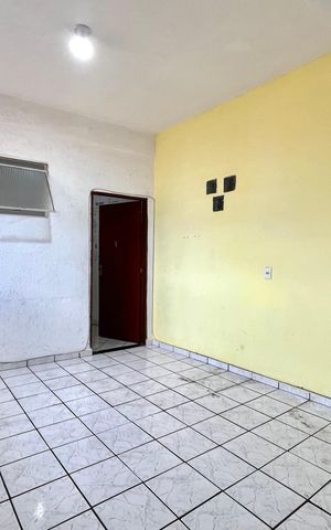 Casa para alugar com 36m², 1 quarto e sem vaga Casa para alugar com 36m², 1 quarto e sem vagaSala/Cozinha