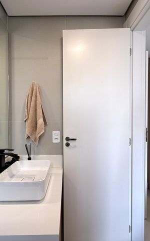 Apartamento à venda com 44m², 2 quartos e 1 vaga Apartamento à venda com 44m², 2 quartos e 1 vagaBanheiro Suíte