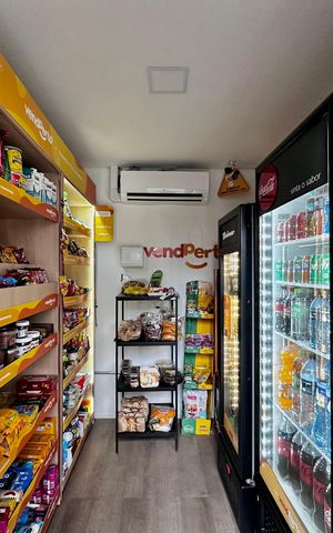 Apartamento à venda com 44m², 2 quartos e 1 vaga Apartamento à venda com 44m², 2 quartos e 1 vagaMercadinho