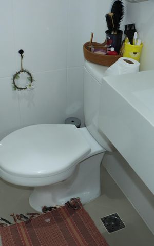 Casa de condomínio para alugar com 177m², 2 quartos e 2 vagasLavabo